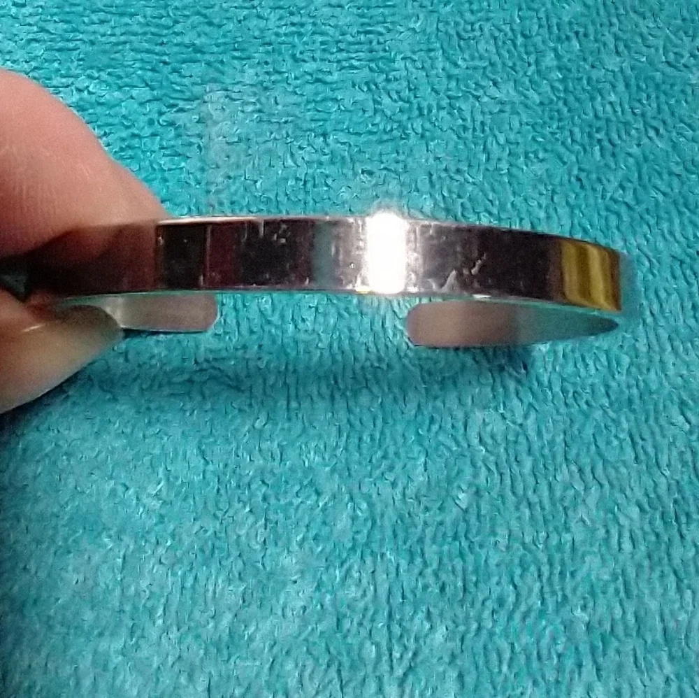 Silver Inspirational Cuff Arrow Stainless Steel Bracelet